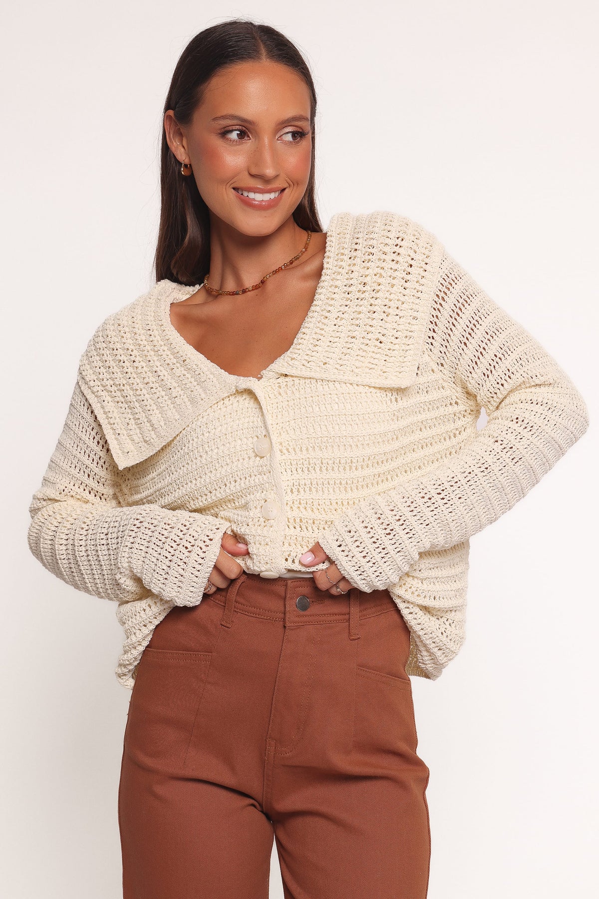 Lyra Large Collar Cardigan - White